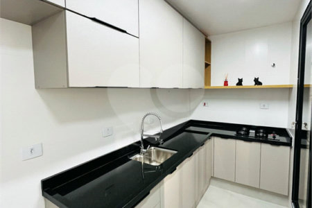 Sobrado à venda com 3 quartos em Campo Belo, São Paulo, SP
