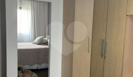 Apartamento à venda com 4 quartos, sendo 1 suíte,  em Vila Andrade, São Paulo, SP