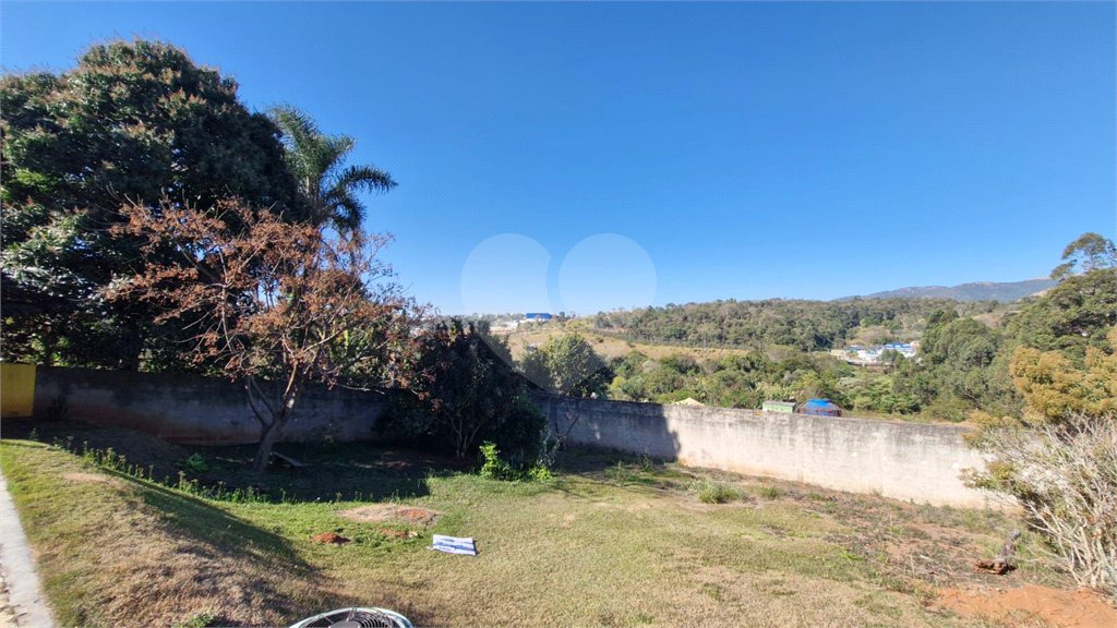 Chácara à venda com 3 quartos, sendo 1 suíte, em Jardim Estância Brasil, Atibaia, SP