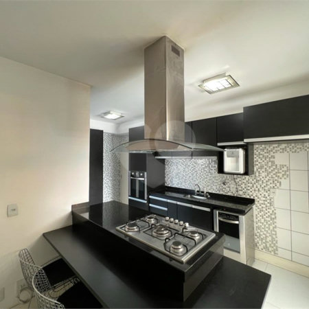 Apartamento à venda com 3 suítes em Vila Andrade, São Paulo, SP