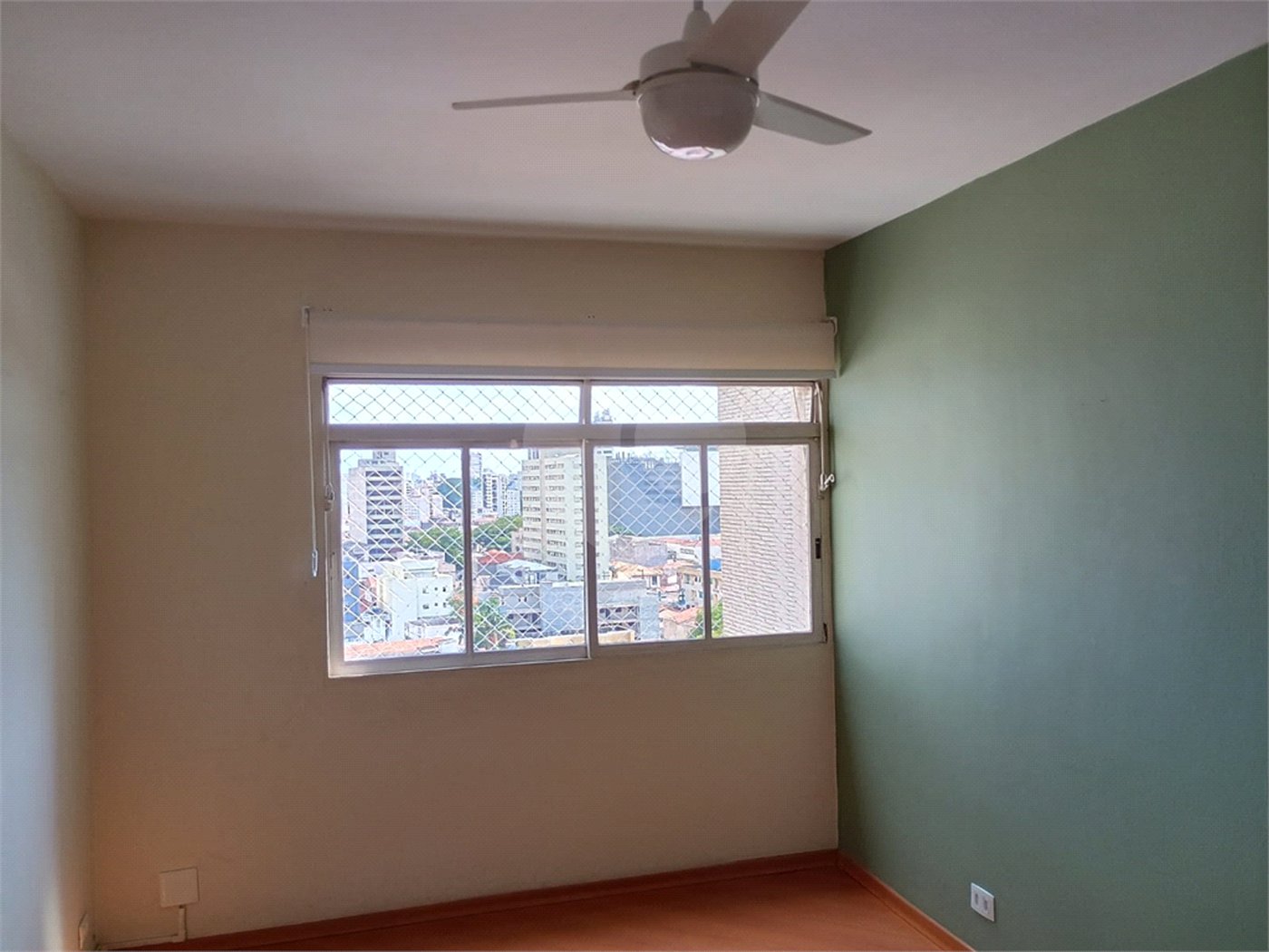 Apartamento à venda com 2 quartos em Vila Mazzei, São Paulo, SP