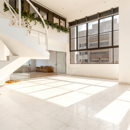 Duplex à venda com 6 quartos, sendo 4 suítes, em Alto de Pinheiros, São Paulo, SP