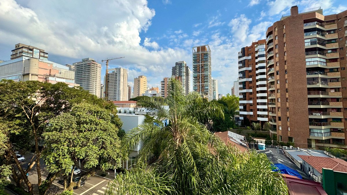 Apartamento à venda com 4 suítes em Moema, São Paulo, SP