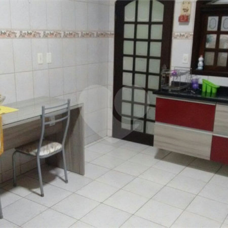 Casa à venda com 3 quartos, sendo 1 suíte,  em Vila Nova Cintra, Mogi das Cruzes, SP