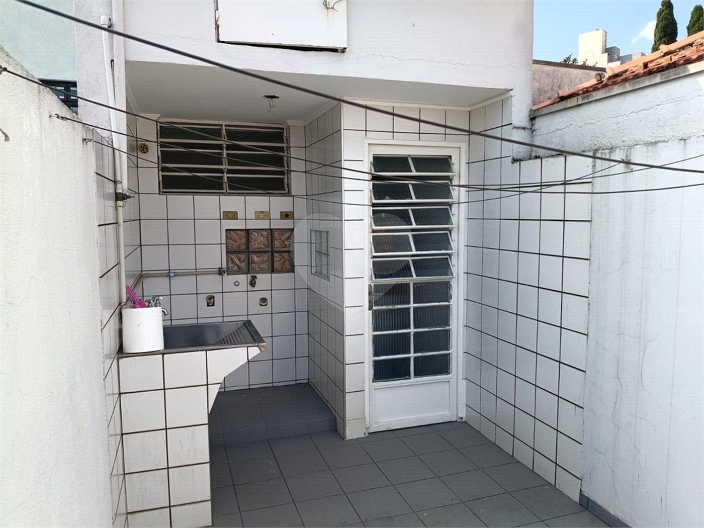 Sobrado à venda com 4 quartos, sendo 2 suítes, em Mirandópolis, São Paulo, SP