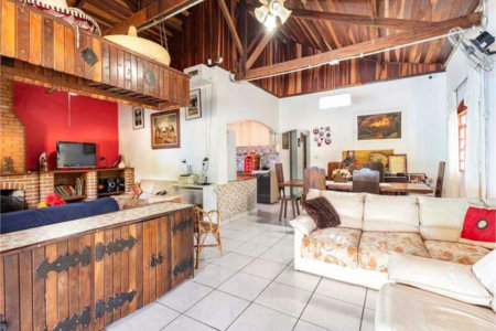 Casa com 3 dormitórios à venda, 276 m² por R$ 700.000,00 - Vitória Régia - Atibaia/SP
