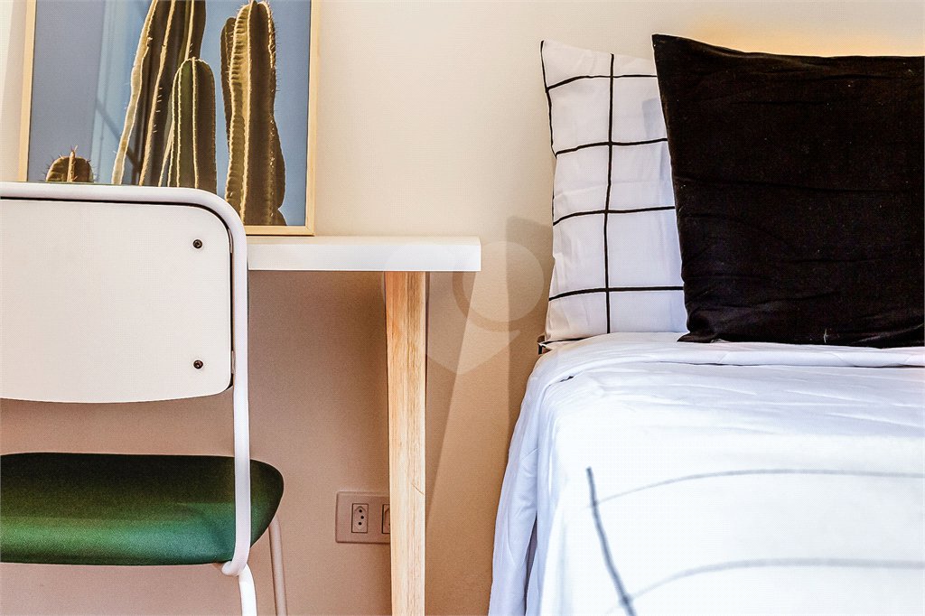 Apartamento à venda com 3 quartos em Vila Cordeiro, São Paulo, SP