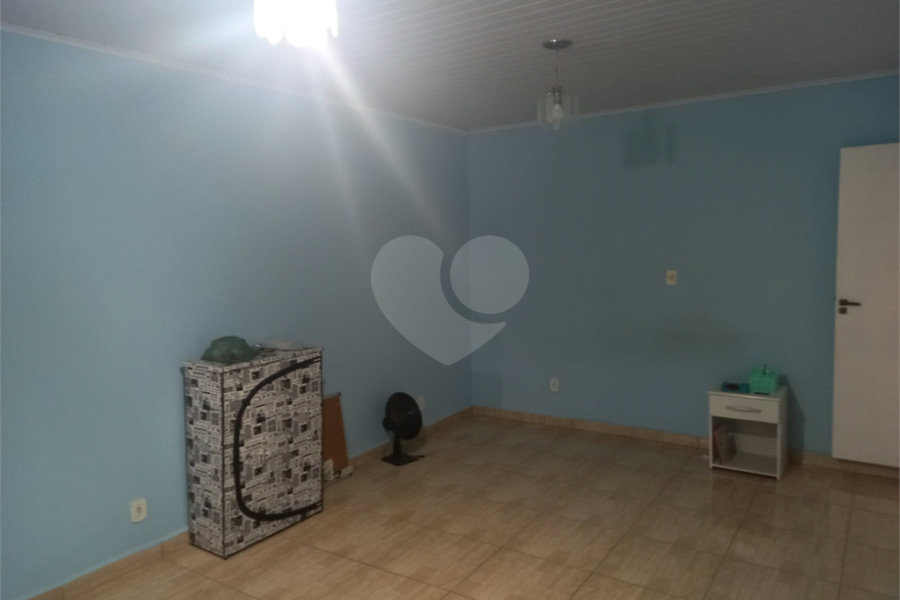 Sobrado à venda com 4 quartos, sendo 1 suíte, em Jardim Peri, São Paulo, SP