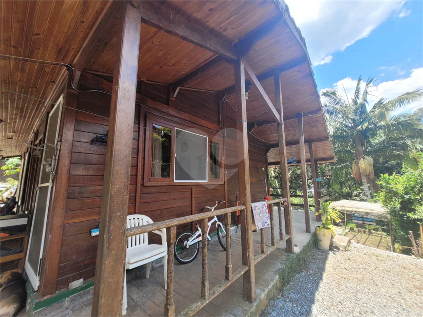 Casa à venda com 2 suítes no condomínio Alpes da Cantareira, Mairiporã - SP