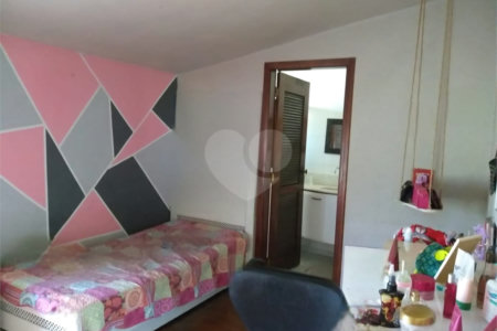 Casa à venda com 4 suítes no condomínio Piccolo Paese, Salto - SP