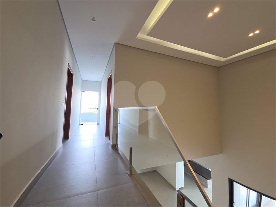 Casa à venda com 3 suítes no condomínio Village Ipanema I, Araçoiaba da Serra - SP