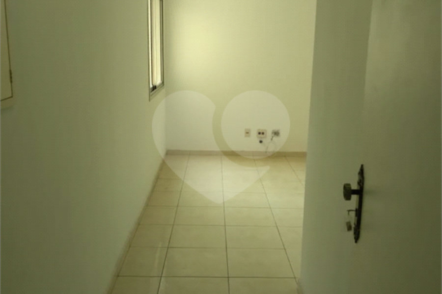 Apartamento à venda com 2 quartos em Parque Edu Chaves, São Paulo, SP