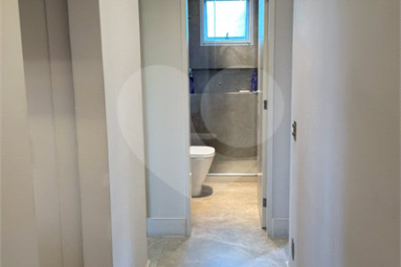 Apartamento à venda com 3 quartos, sendo 1 suíte,  em Jardim Paulista, São Paulo, SP