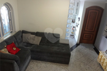 Sobrado à venda com 4 suítes em Santa Teresinha, São Paulo, SP