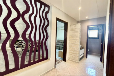 Casa à venda com 4 suítes no condomínio Parque Village Castelo, Itu - SP