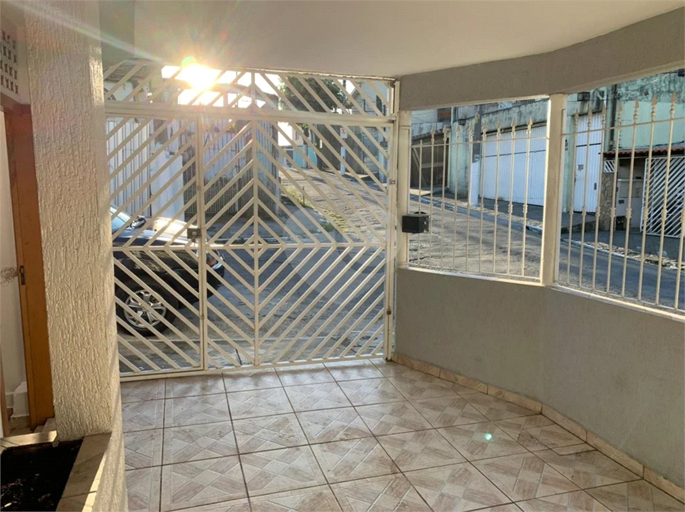 Sobrado à venda com 2 quartos em Tremembé, São Paulo, SP