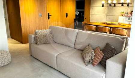 Apartamento à venda com 2 quartos, sendo 1 suíte,  em Bosque da Saúde, São Paulo, SP