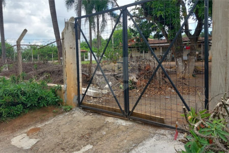 Chácara à venda com 4 quartos no Centro, Araçoiaba da Serra, SP
