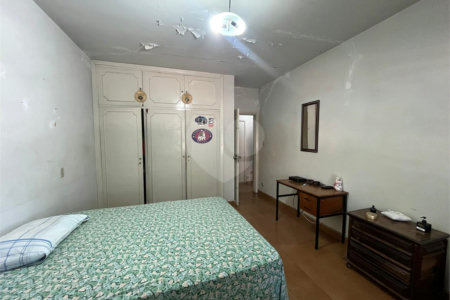 Casa à venda com 4 quartos, sendo 1 suíte,  em Vila Rosa, Itapetininga, SP