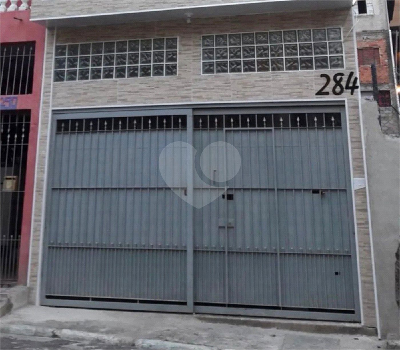 Casa à venda com 3 quartos em Jardim Suína, Taboão da Serra, SP