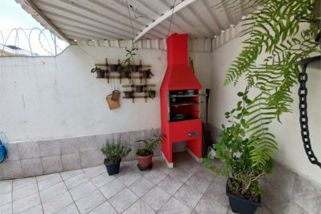 Sobrado à venda com 3 quartos, sendo 1 suíte, em Jardim Umarizal, São Paulo, SP
