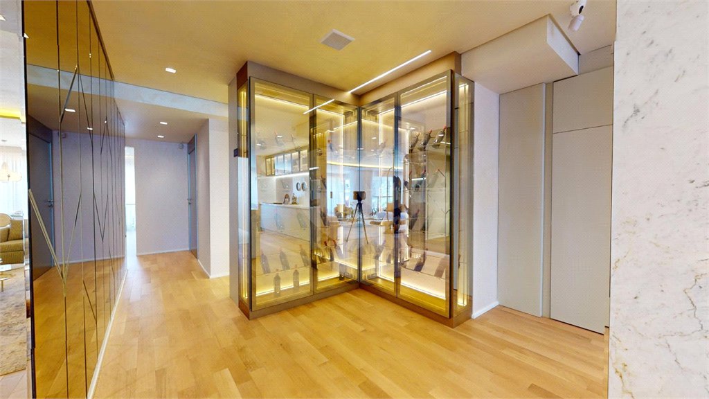 Apartamento à venda com 3 suítes em Brooklin, São Paulo, SP