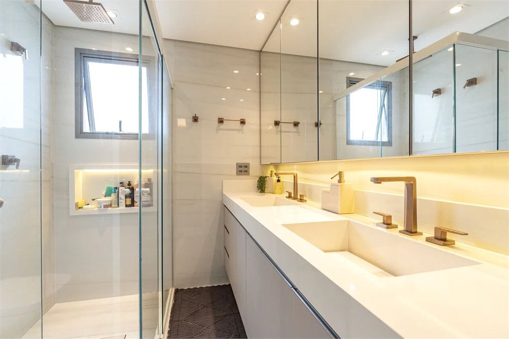 Apartamento à venda com 4 quartos, sendo 3 suítes, em Jardim das Acácias, São Paulo, SP