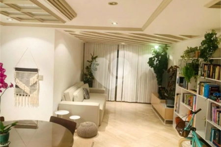 Apartamento à venda com 2 quartos em Tatuapé, São Paulo, SP