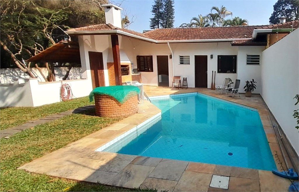 Terreno à venda com 1 suíte em Interlagos, São Paulo, SP