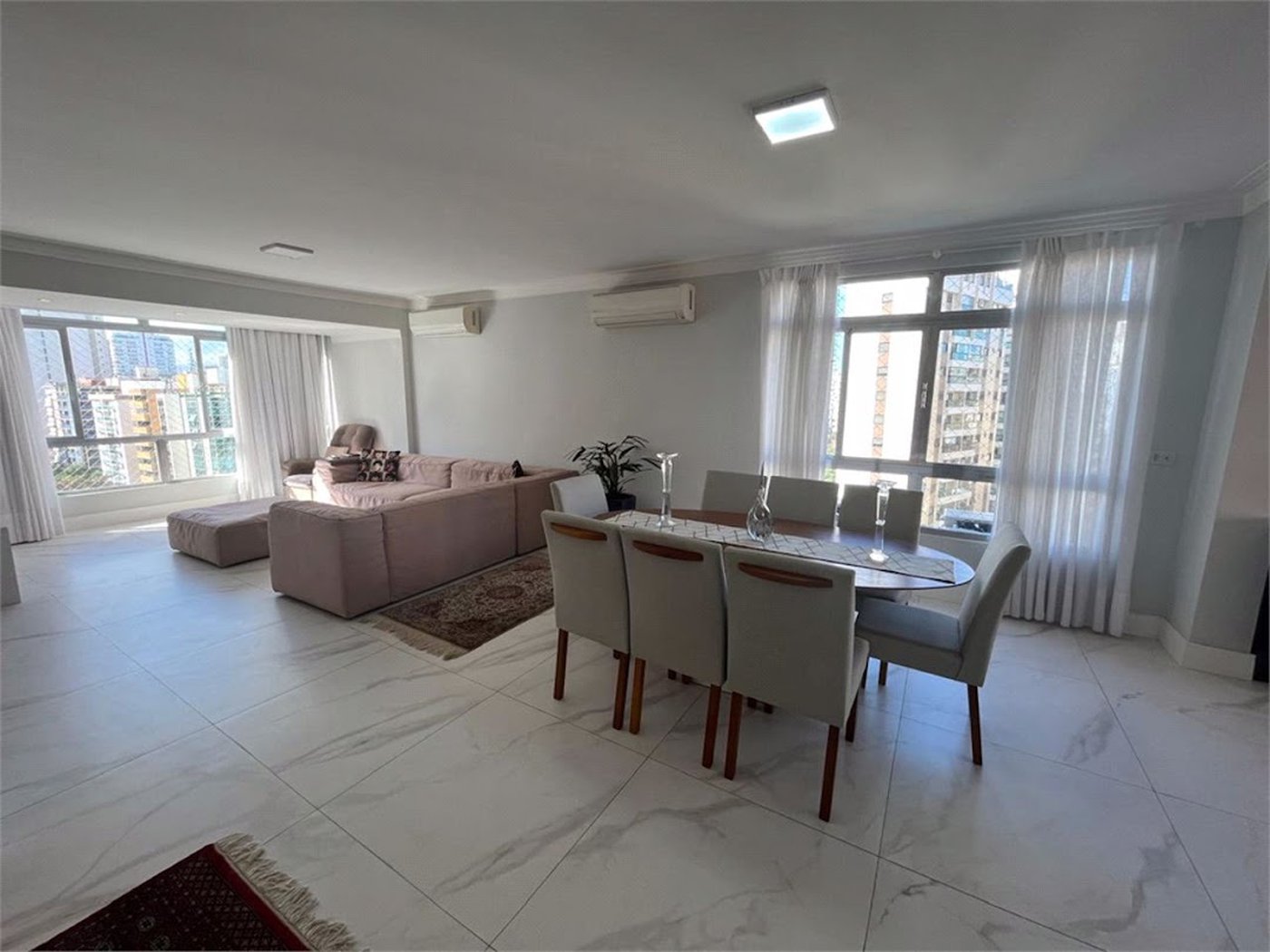 Apartamento Residencial à venda, Gonzaga, Santos - AP0199.