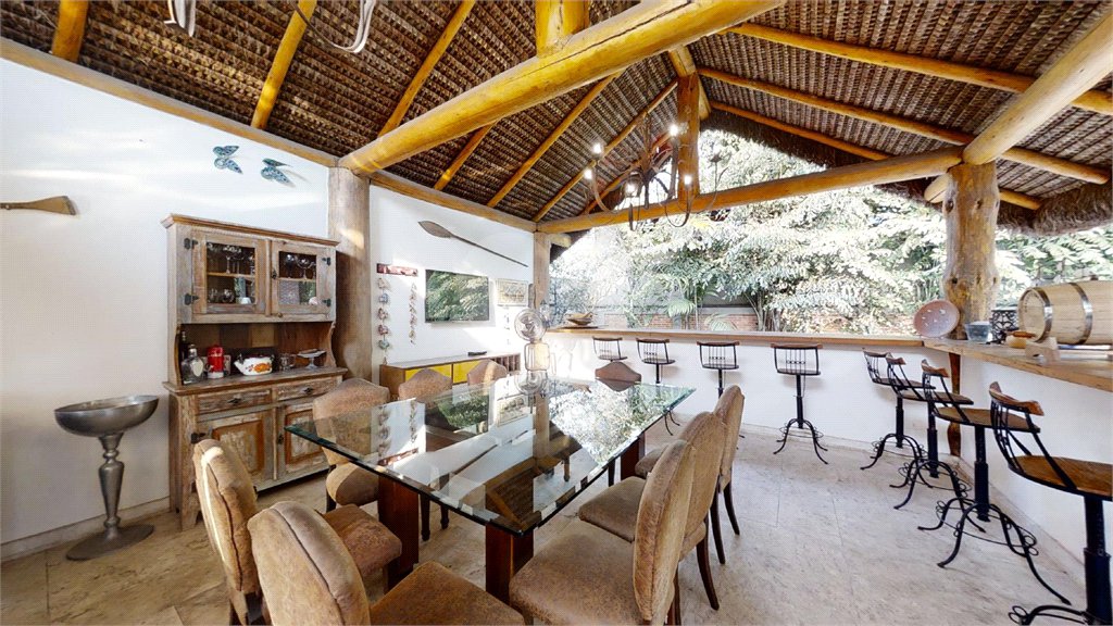 Casa à venda com 4 suítes em Jardim Marajoara, São Paulo, SP