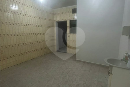 Sobrado à venda com 2 quartos em Água Fria, São Paulo, SP