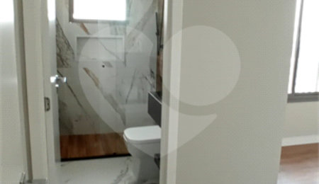 Apartamento à venda com 3 quartos, sendo 1 suíte,  em Chácara Seis de Outubro, São Paulo, SP