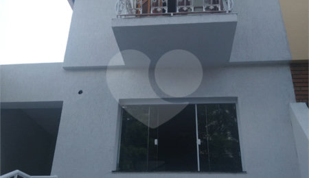 Sobrado à venda com 3 quartos, sendo 1 suíte,  em Tucuruvi, São Paulo, SP