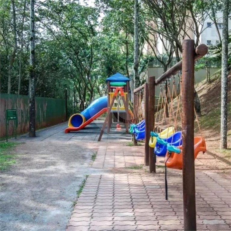 Apartamento à venda com 4 quartos, sendo 3 suítes,  em Paraíso do Morumbi, São Paulo, SP