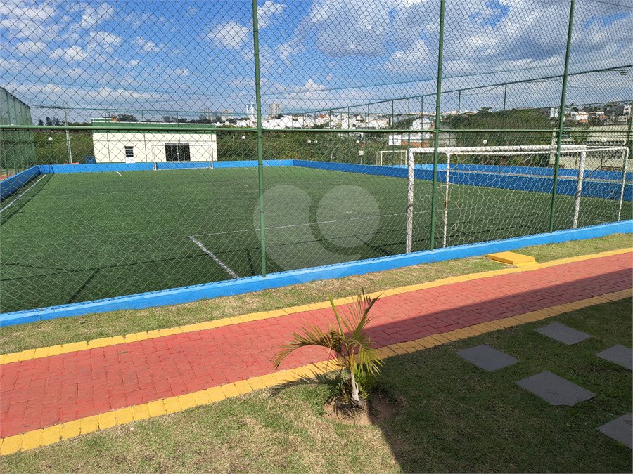 Casa à venda com 3 quartos, sendo 1 suíte,  no condomínio Horto Florestal Villagio, Sorocaba - SP
