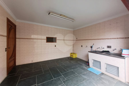 Casa à venda com 6 suítes no condomínio Portal da Raposo, Sorocaba - SP