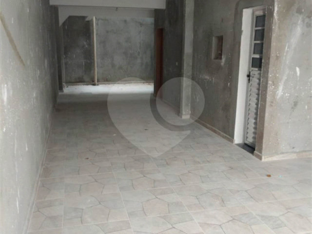 Casa à venda com 3 suítes no condomínio Severino Coelho, São Paulo - SP