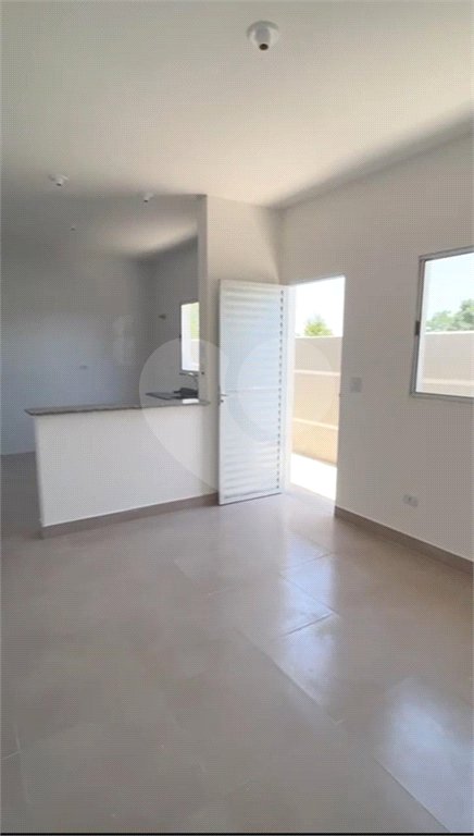 Casa à venda com 2 quartos em Chácara Holiday, Itaquaquecetuba, SP