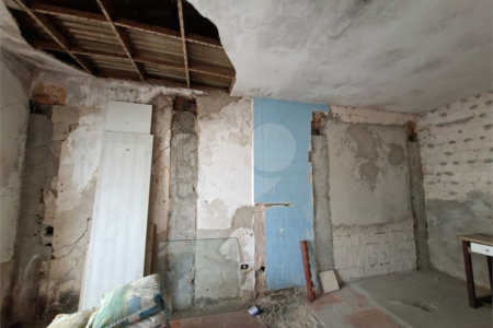 Casa à venda com 2 quartos, sendo 1 suíte, em Vila Galvão, Guarulhos, SP