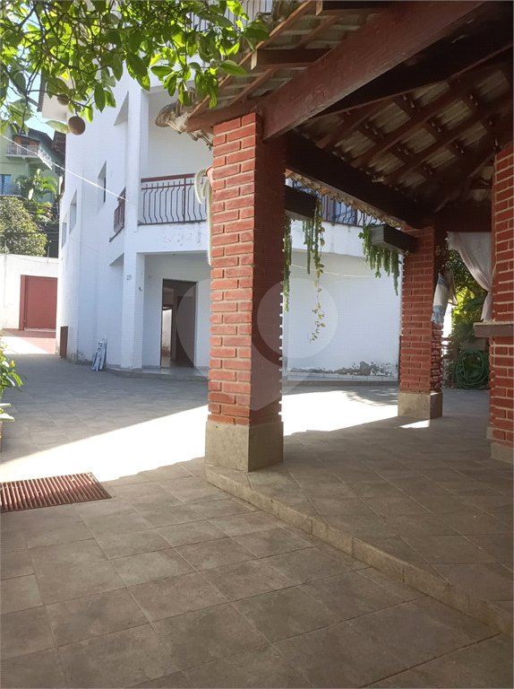 Sobrado à venda com 5 quartos, sendo 4 suítes,  em Rolinópolis, São Paulo, SP