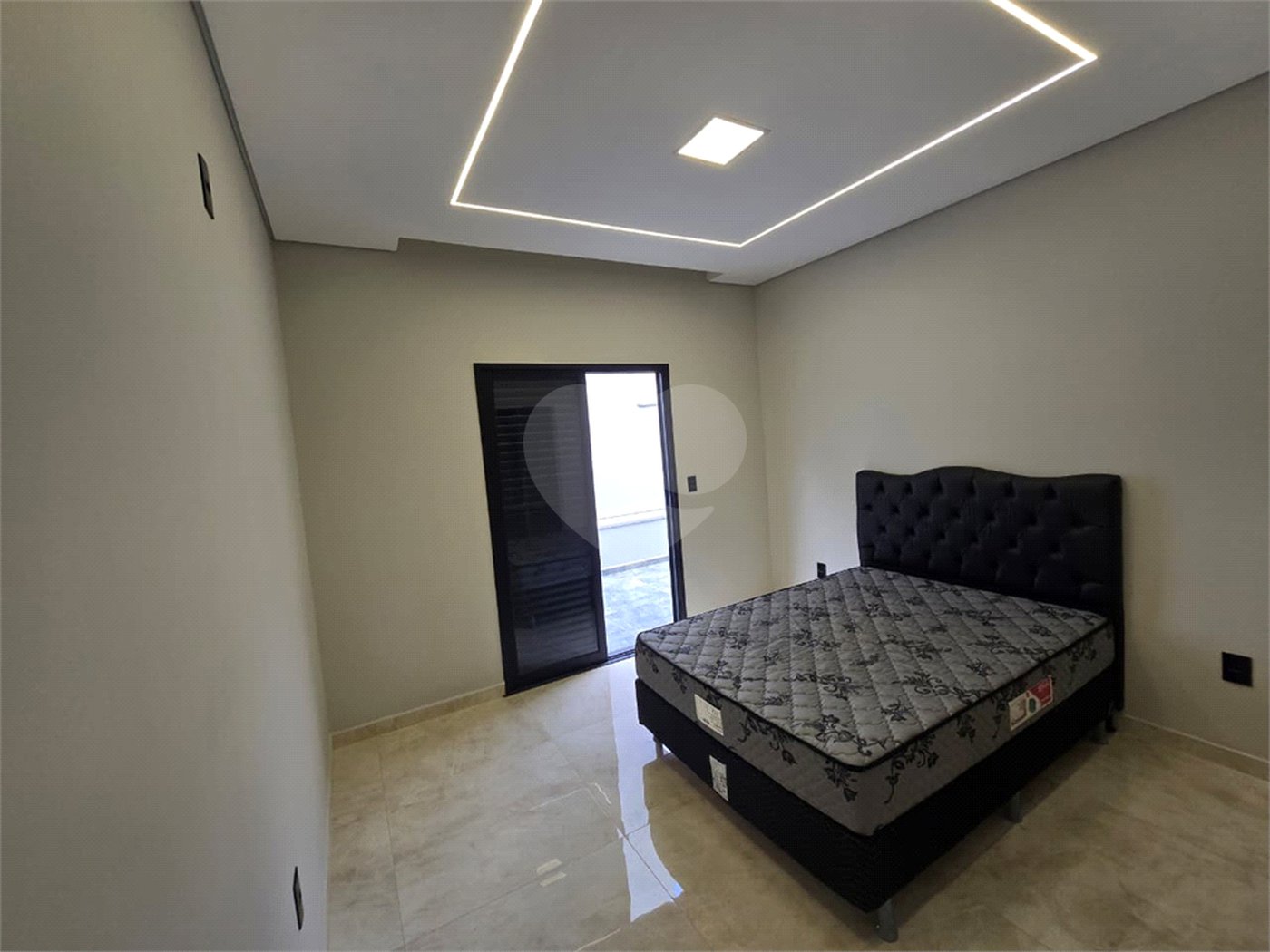 Casa à venda com 2 quartos, sendo 1 suíte,  em Residencial Lago dos Ipês, Itapetininga, SP