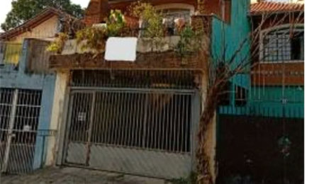 Sobrado à venda com 3 quartos, sendo 1 suíte, em Vila Universitária, São Paulo, SP