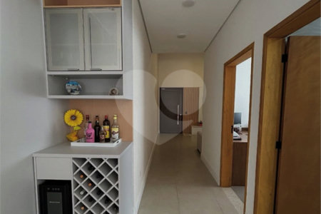 Casa à venda com 3 quartos, sendo 1 suíte, no condomínio Bosque dos Pires, Itatiba - SP