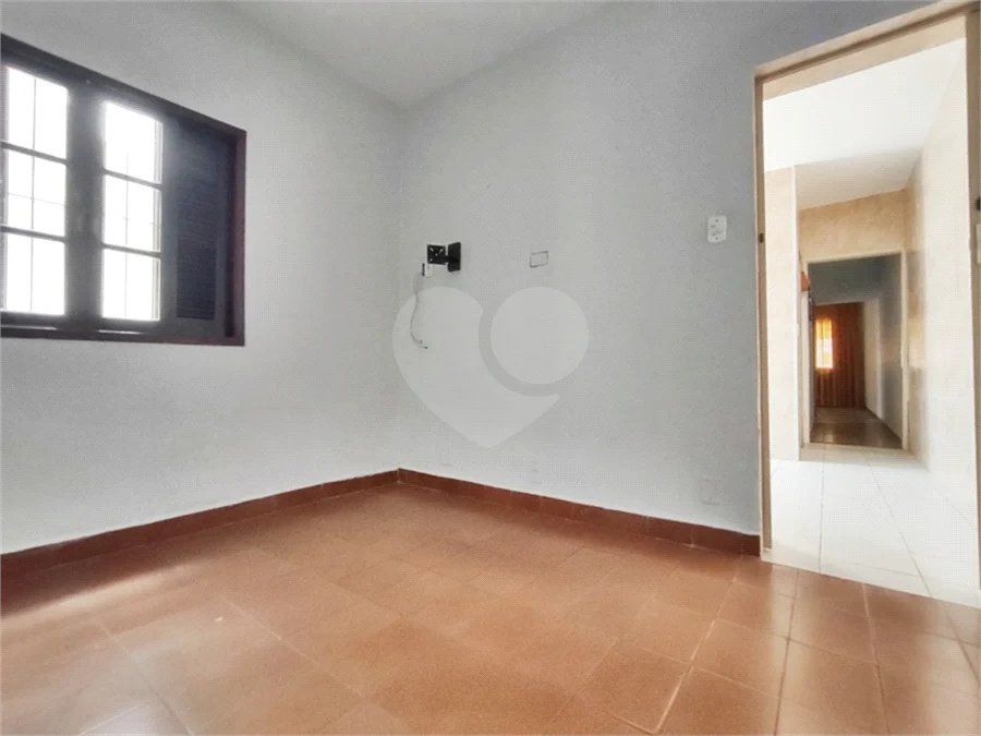 Casa Térrea à venda com 2 quartos em Parque Vitória, São Paulo, SP