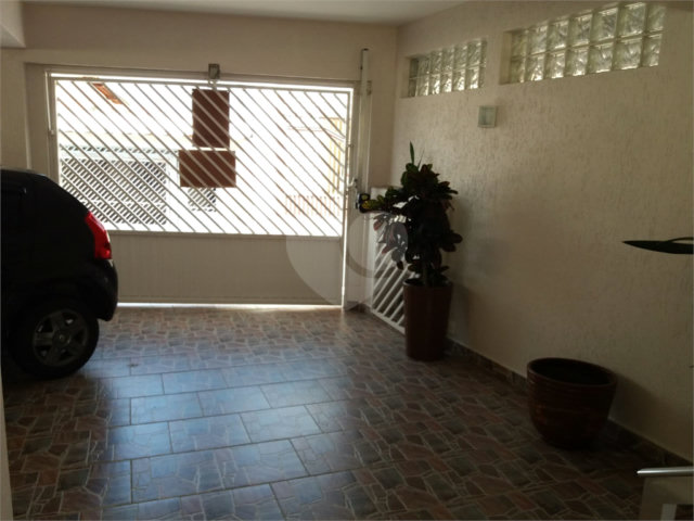 Sobrado à venda com 3 quartos, sendo 1 suíte,  em Mooca, São Paulo, SP