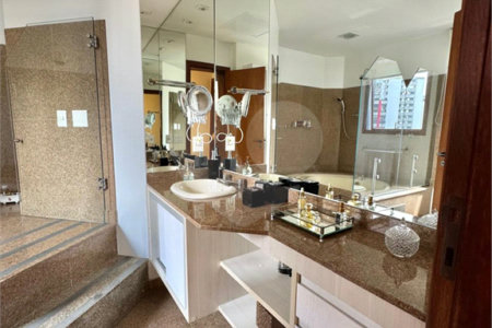 Apartamento à venda com 4 suítes em Vila Suzana, São Paulo, SP