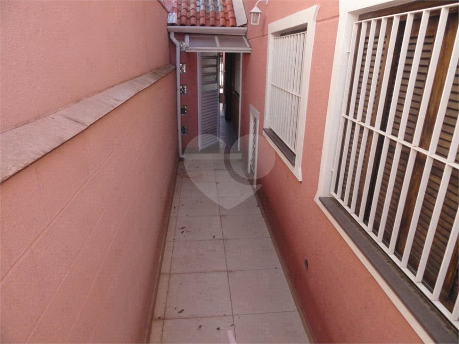 Sobrado à venda com 3 quartos, sendo 1 suíte, em Parque Ipê, São Paulo, SP