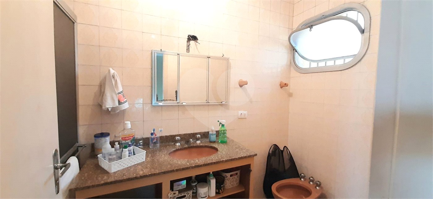 Sobrado à venda com 2 quartos em Tremembé, São Paulo, SP