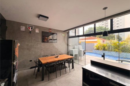 Sobrado à venda com 3 suítes em Vila Milton, Guarulhos, SP